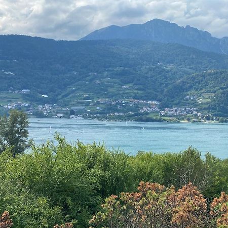 Lake Apartment Ischia White Tenna Ngoại thất bức ảnh