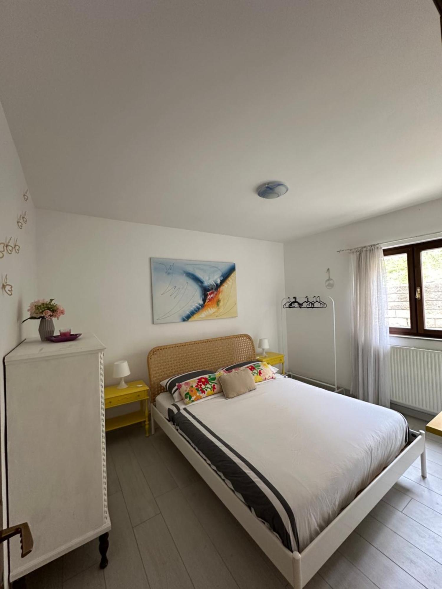 Lake Apartment Ischia White Tenna Ngoại thất bức ảnh
