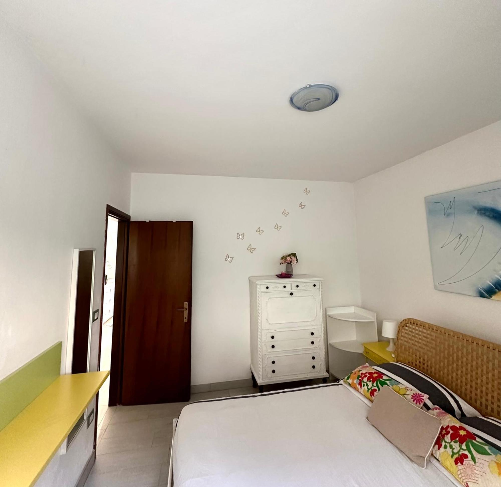 Lake Apartment Ischia White Tenna Ngoại thất bức ảnh